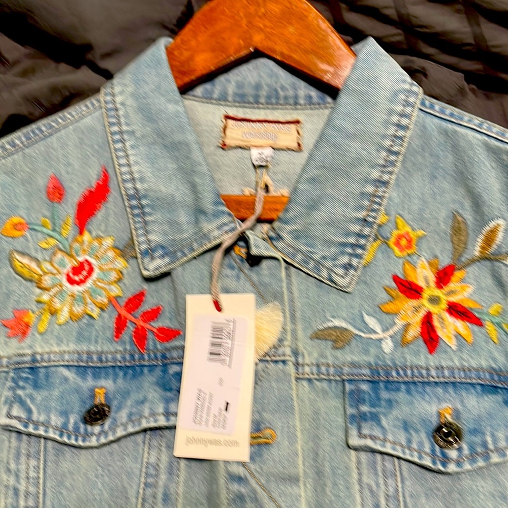 Denim floral jacket!